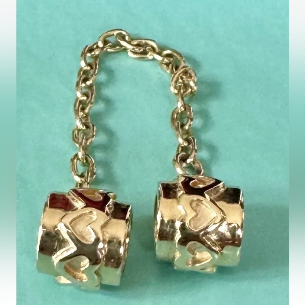 NEW❗️100% Authentic Pandora Moments 14K Solid Gold Hearts Safety Chain